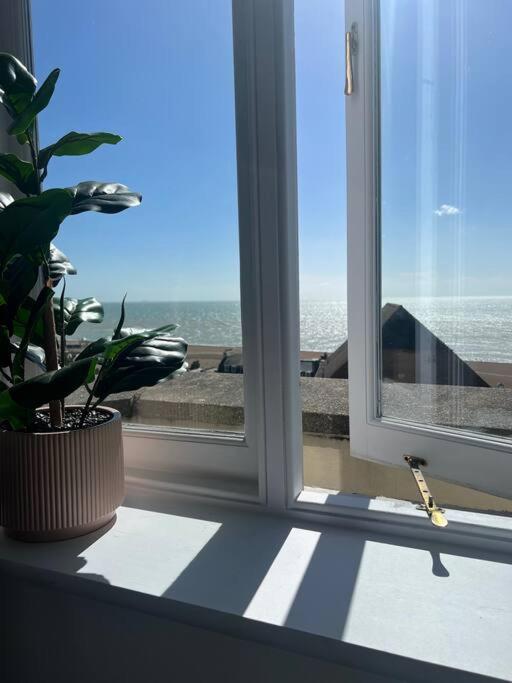 The Turret- The Best View In Folkestone Eksteriør bilde